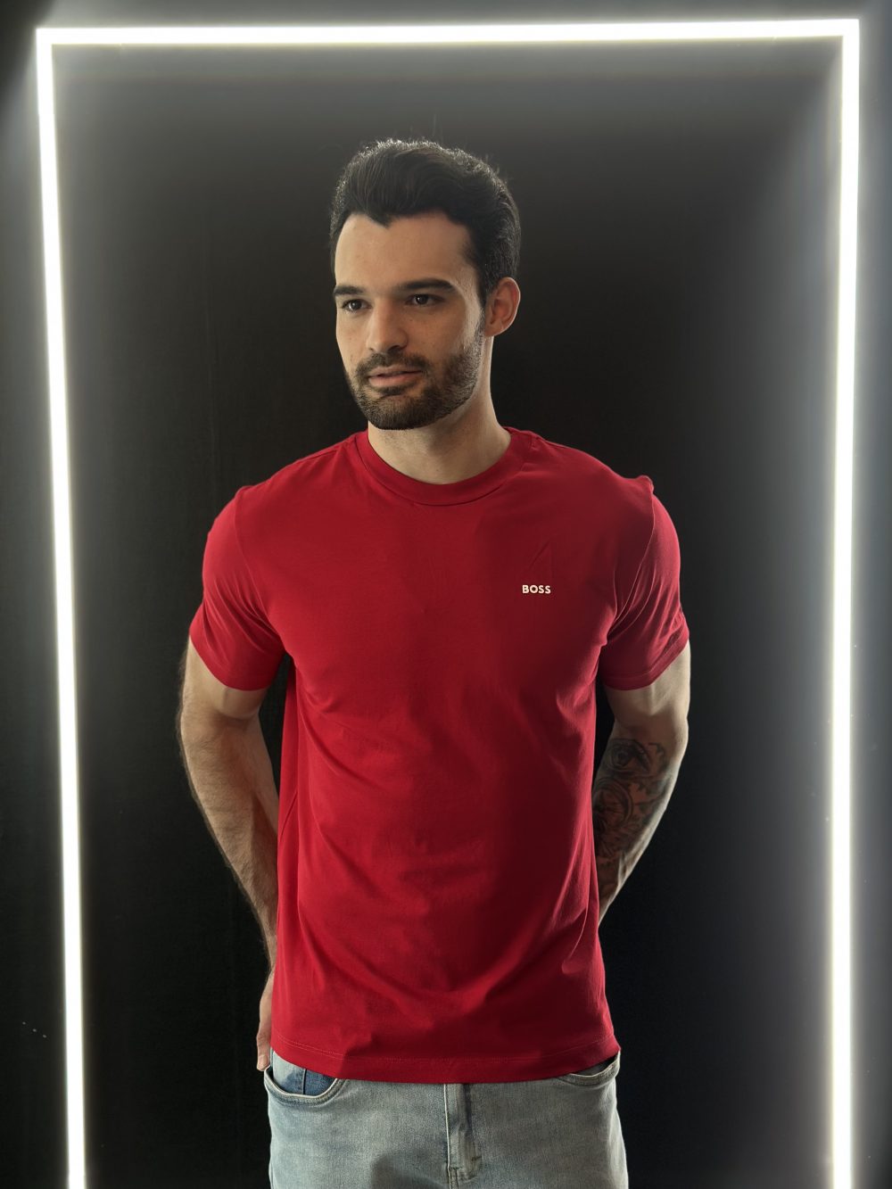 GRIFE ITALIANA HUGO BOSS VERMELHA BASIC BOSS