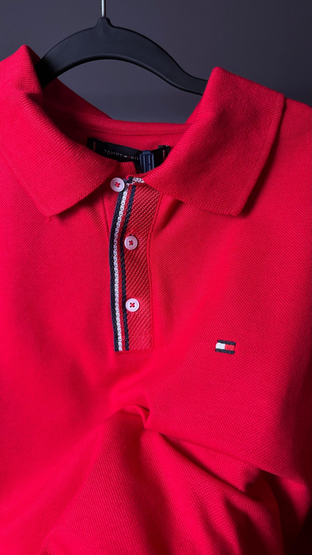 POLO PREMIUM TOMMY HILFIGER VERMELHA - Image 2