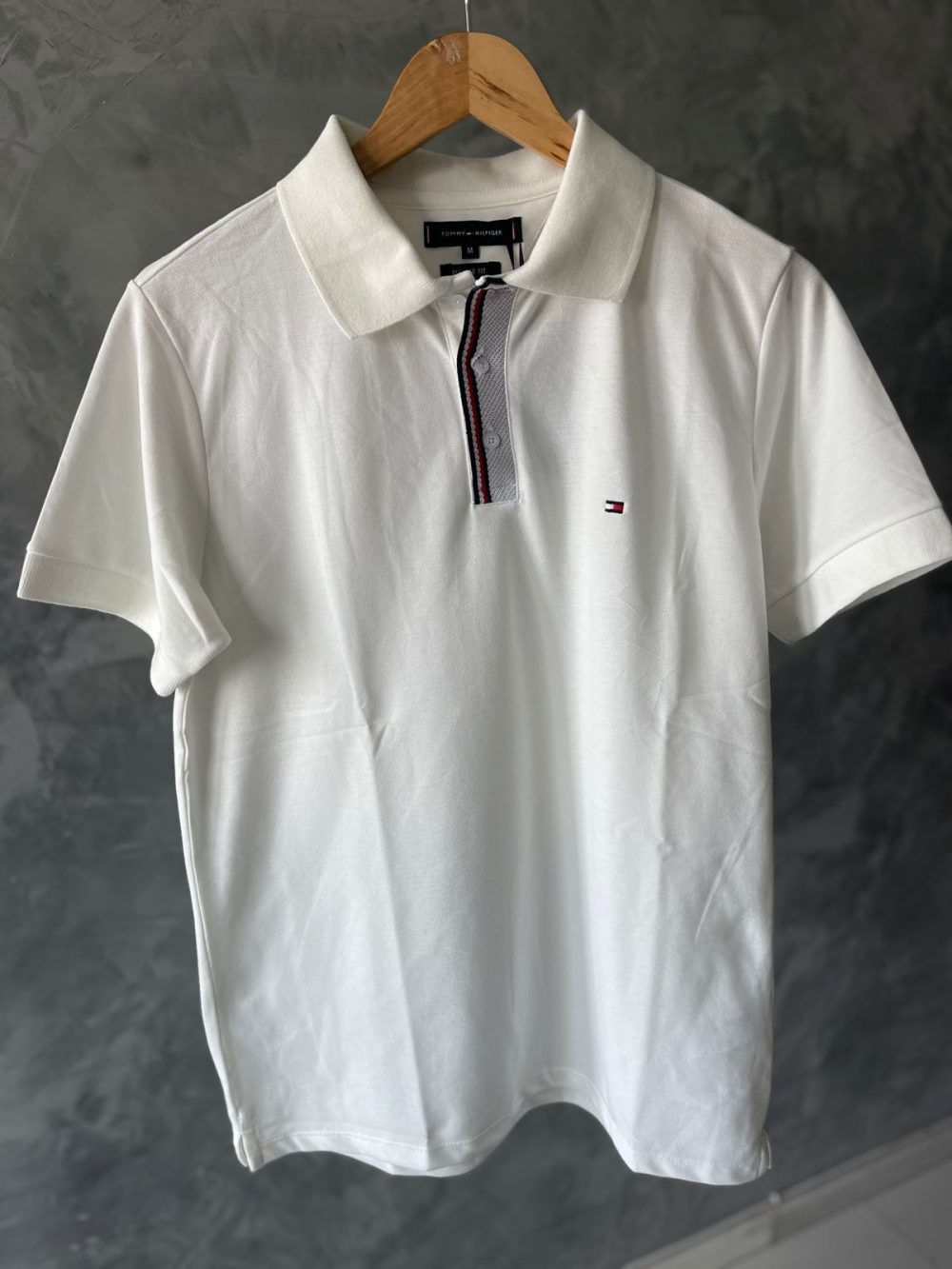 GRIFE POLO TOMMY HILFGER BRANCA