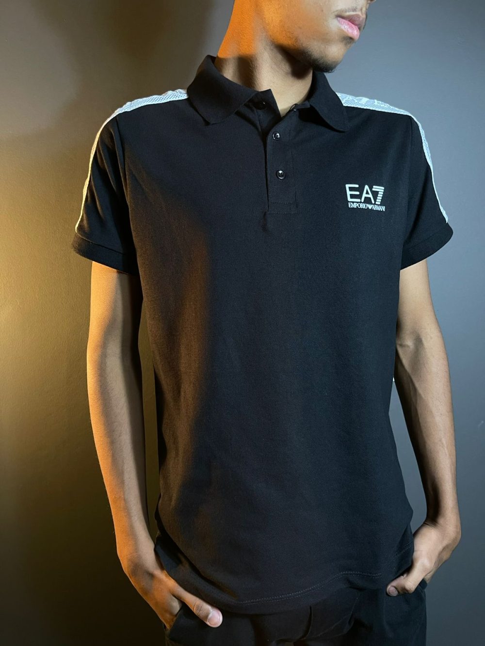 POLO PREMIUM EMPÓRIO ARMANI PRETA