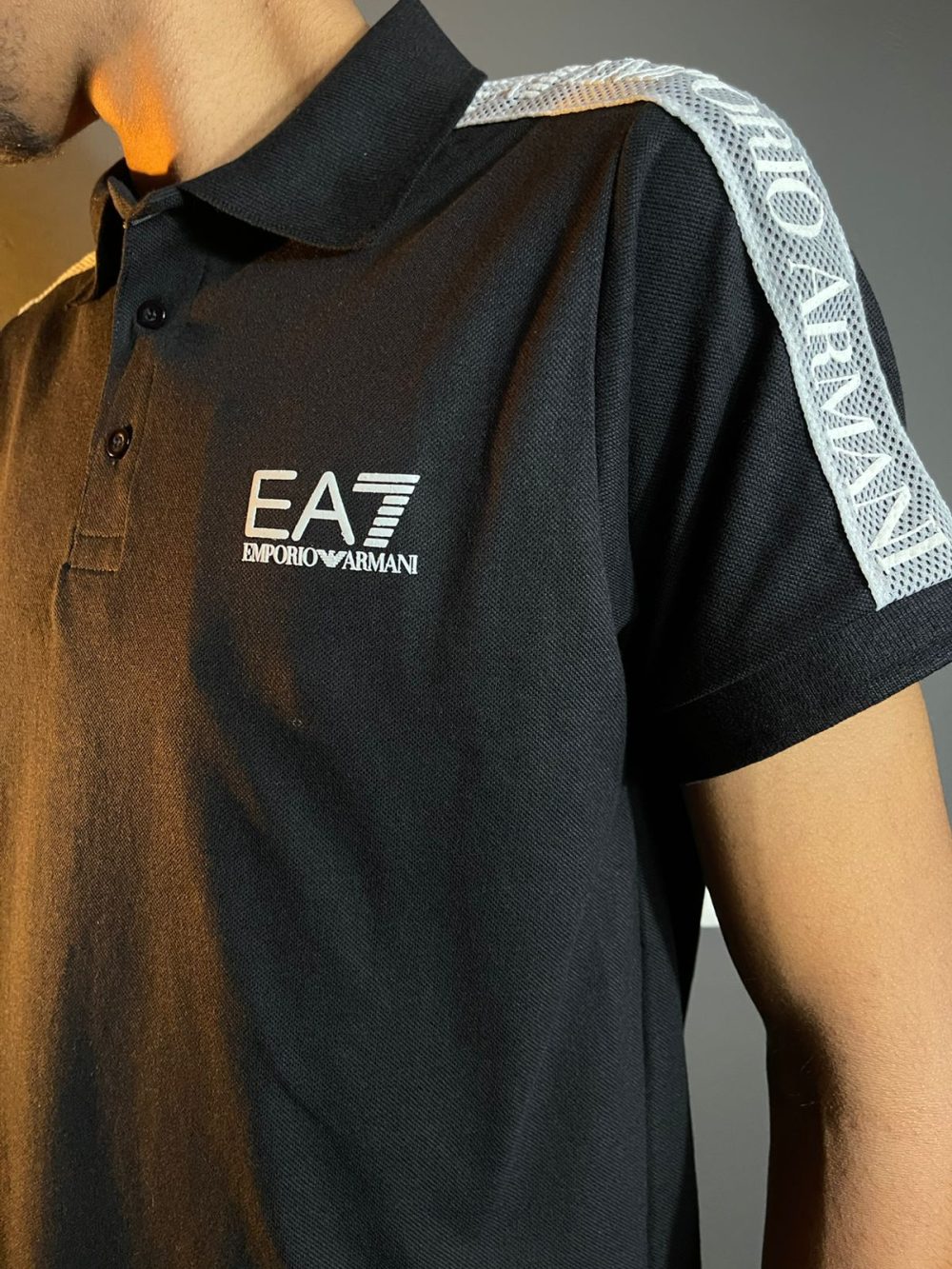 POLO PREMIUM EMPÓRIO ARMANI PRETA - Image 2