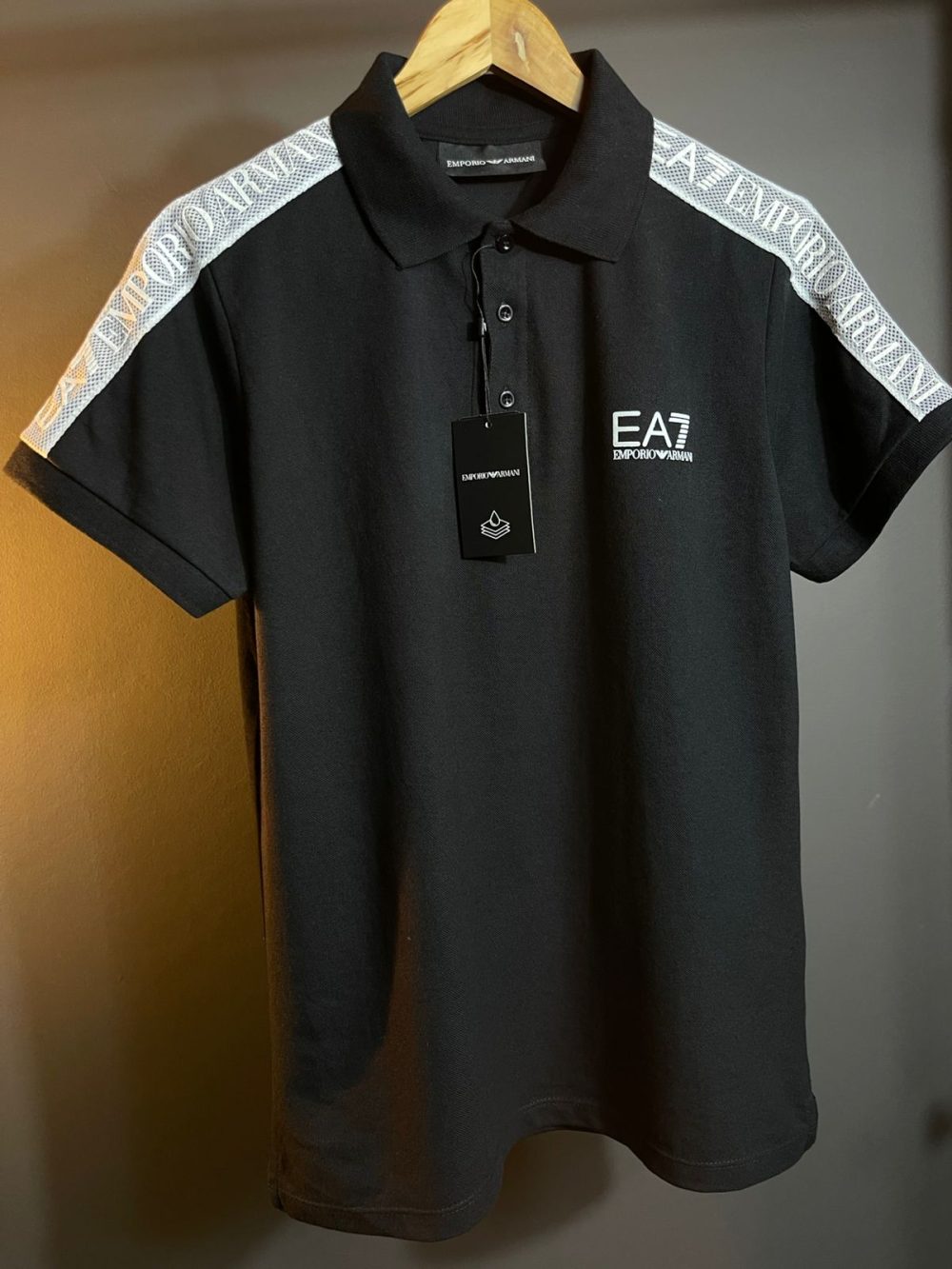 POLO PREMIUM EMPÓRIO ARMANI PRETA - Image 4