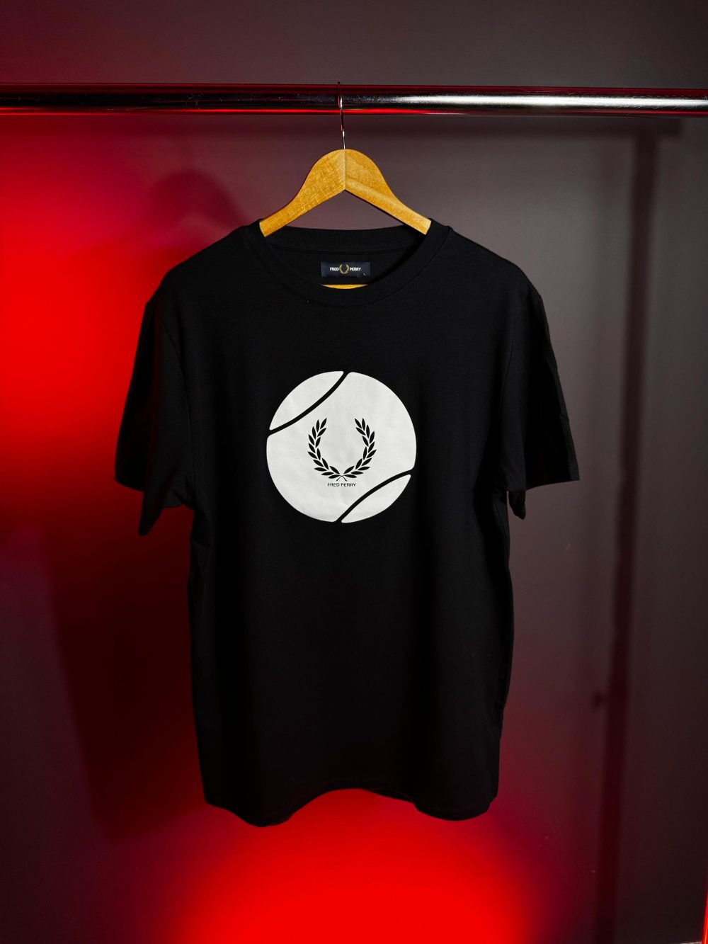 GRIFE ITALIANA FRED PERRY PRETA