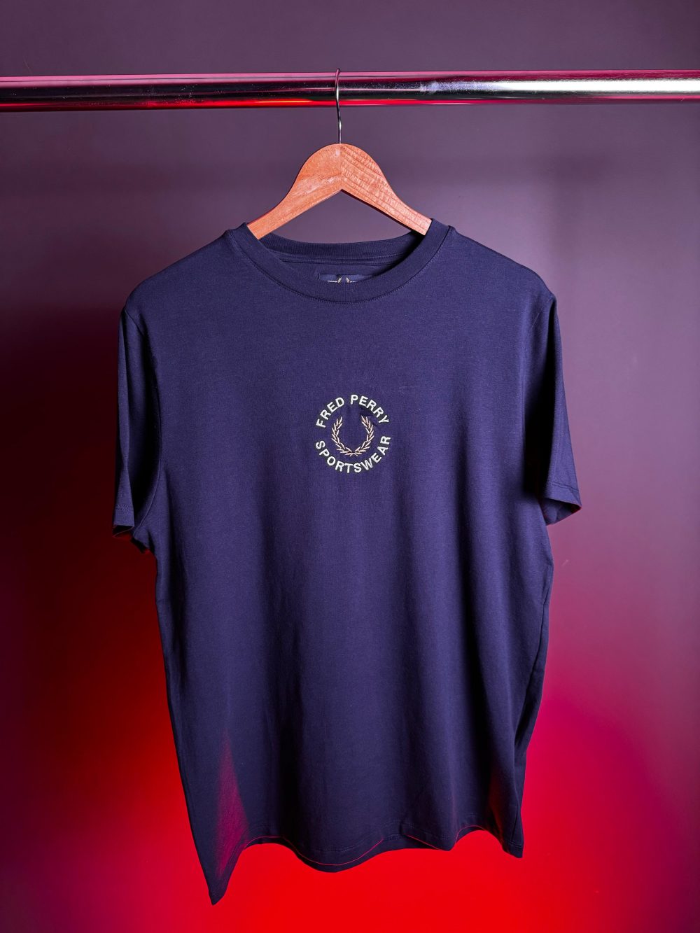 GRIFE ITALIANA FRED PERRY AZUL MARINHO
