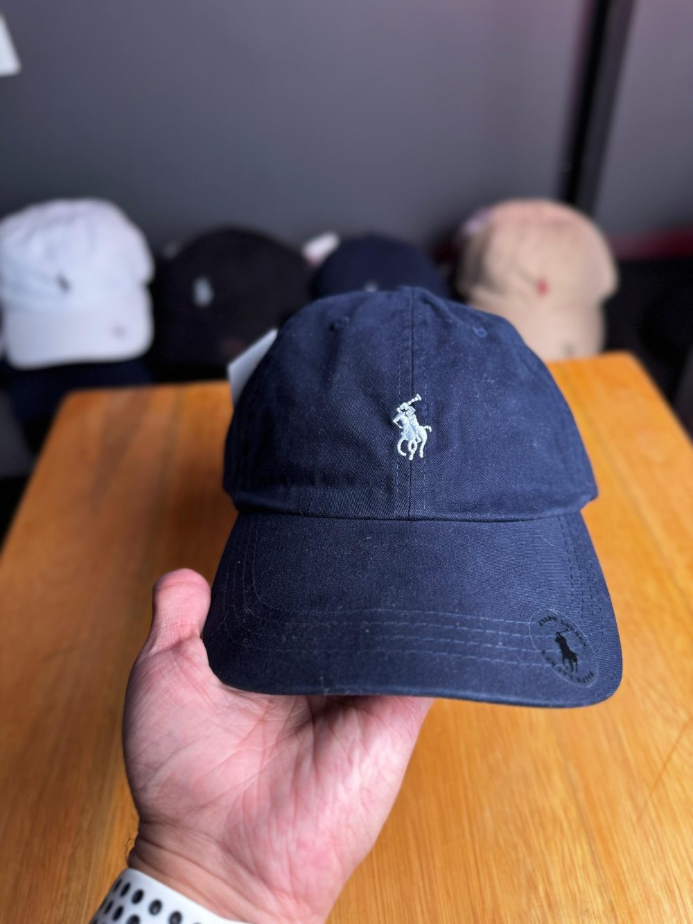 Boné Ralph Lauren Azul Marinho ( detalhe branco )