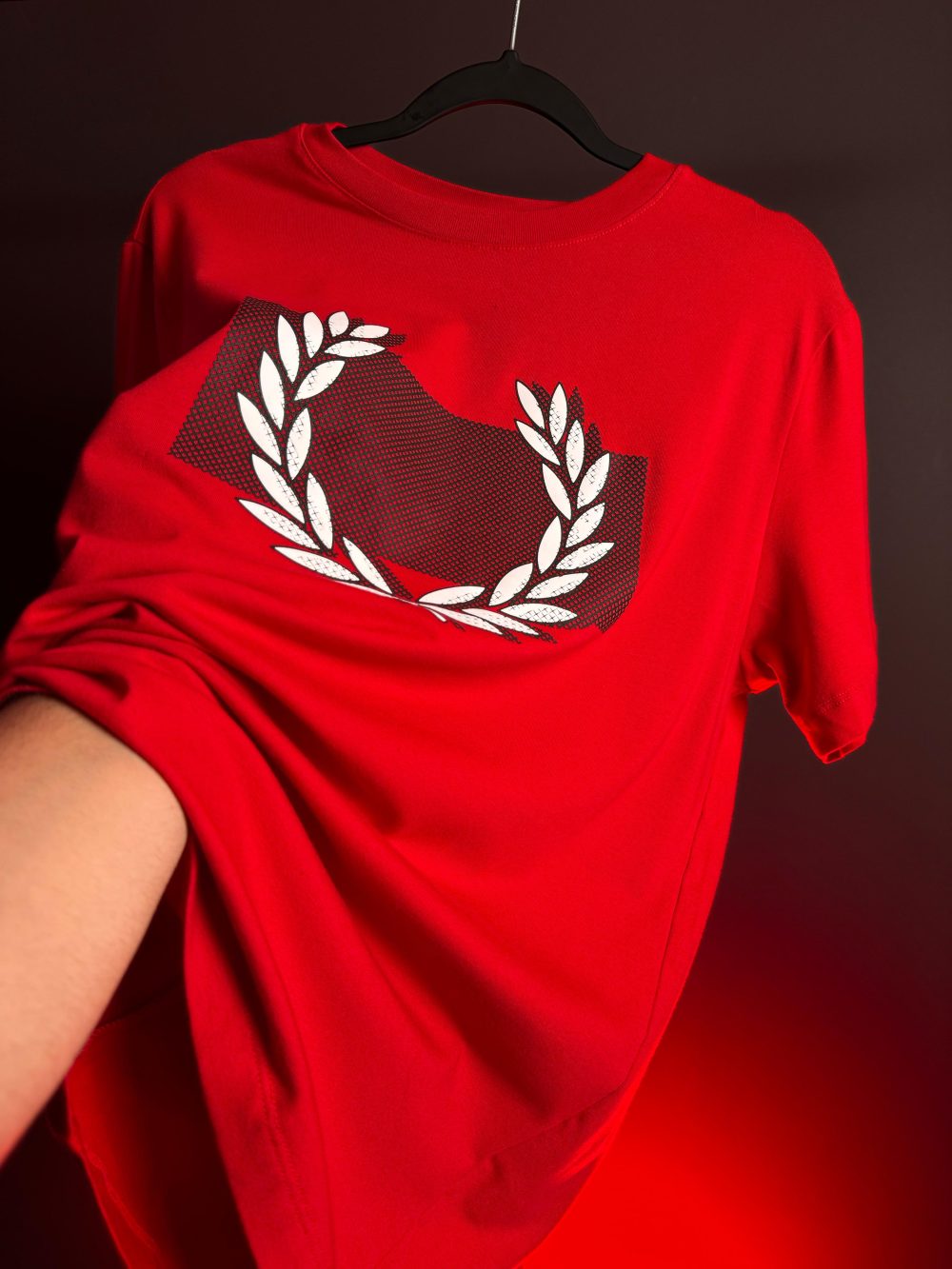 GRIFE ITALIANA FRED PERRY VERMELHA - Image 2