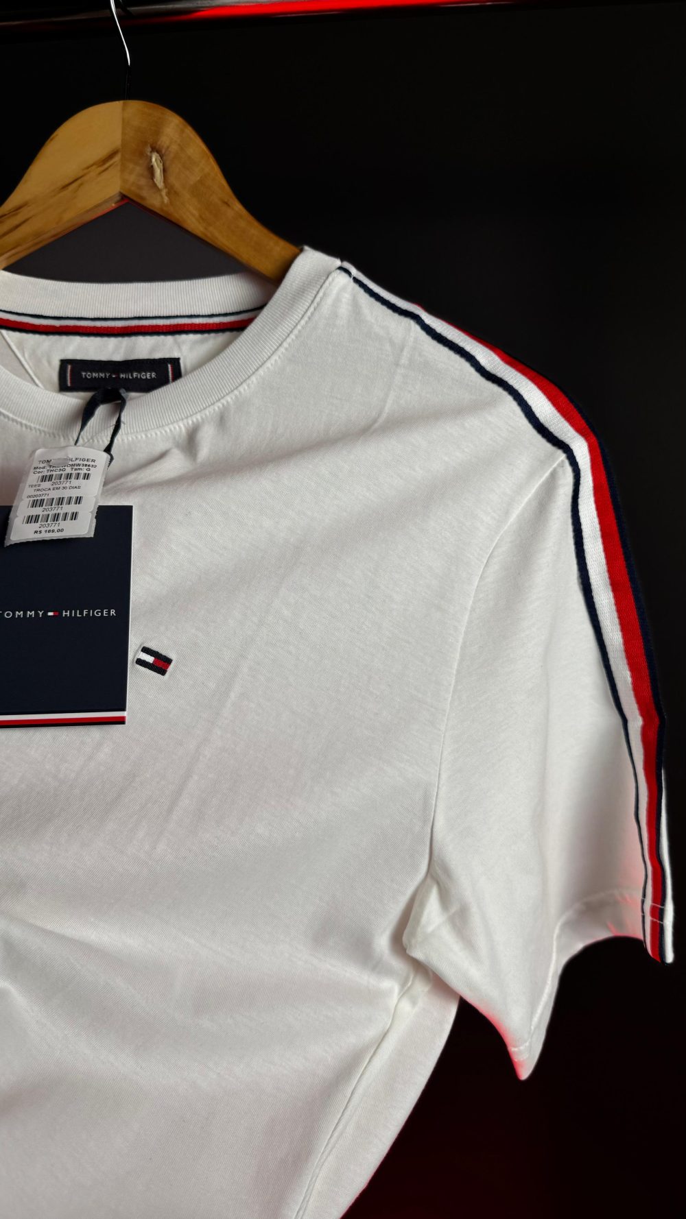 GRIFE ITALIANA TOMMY HILFIGER BRANCA - Imagem 3