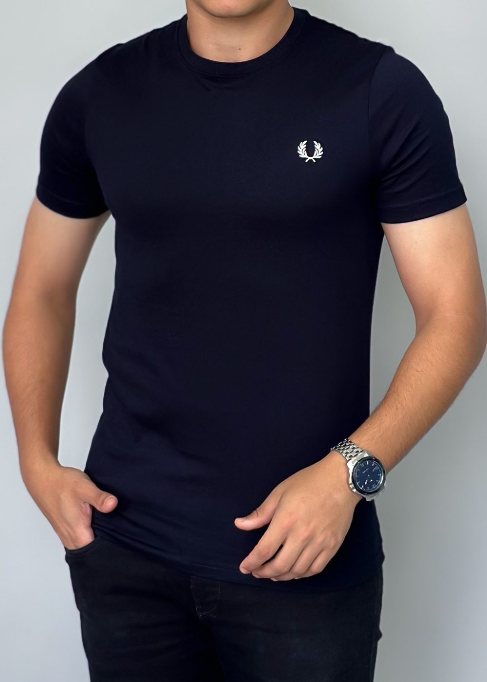 GRIFE ITALIANA FRED PERRY BASICA AZUL-MARINHO
