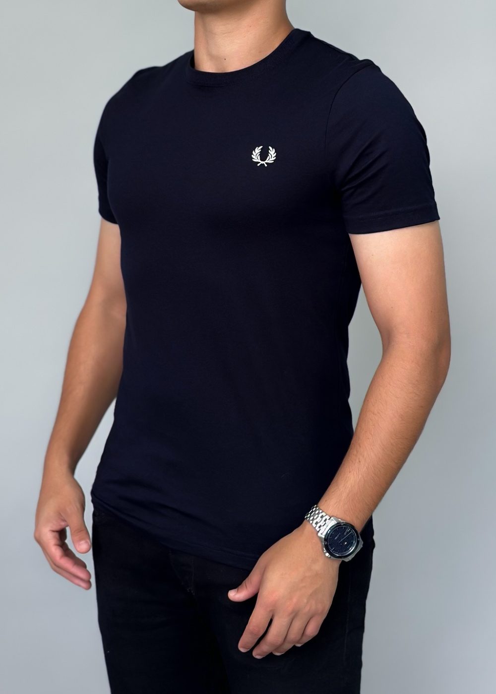 GRIFE ITALIANA FRED PERRY BASICA AZUL-MARINHO - Imagem 2
