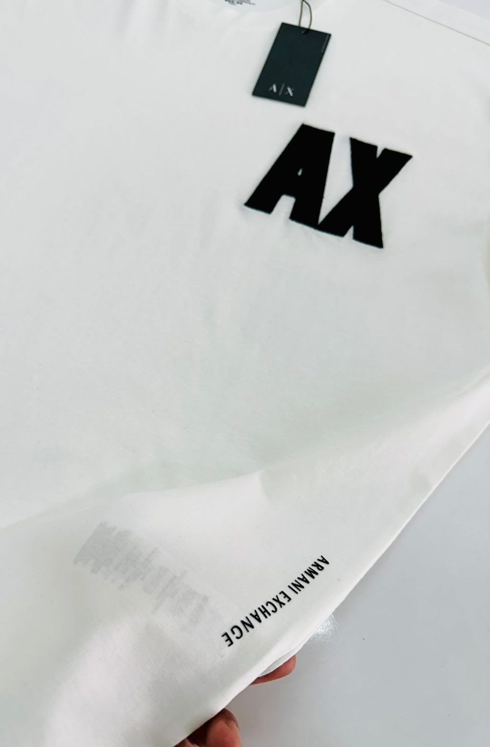 GRIFE ITALIANA ARMANI EXCHANGE BRANCO - OVERSIZED - Imagem 3