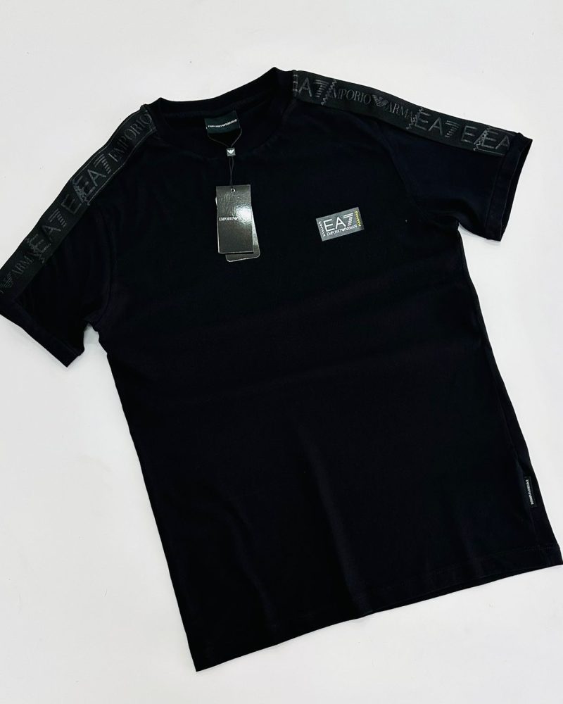 GRIFE ITALIANA EMPORIO ARMANI PRETA
