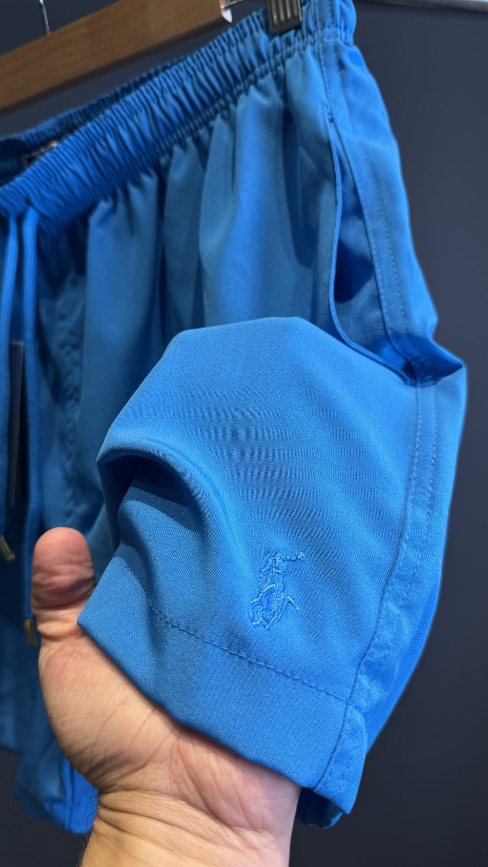 SHORTS RALPH LAUREN AZUL BB (DETALHE QUANDO MOLHADO) - Imagem 2